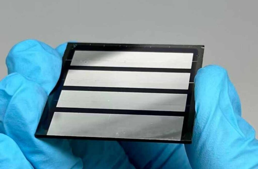 كفاءة 25.4% واستقرار حراري.. علماء يبتكرون خلايا بيروفسكايت تتحدى التحلل والتدهور