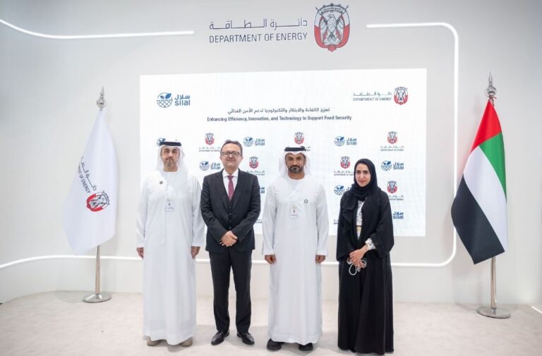 شراكة بين دائرة الطاقة و«سلال» لدمج التقنيات النظيفة والري الذكي في مزارع أبوظبي