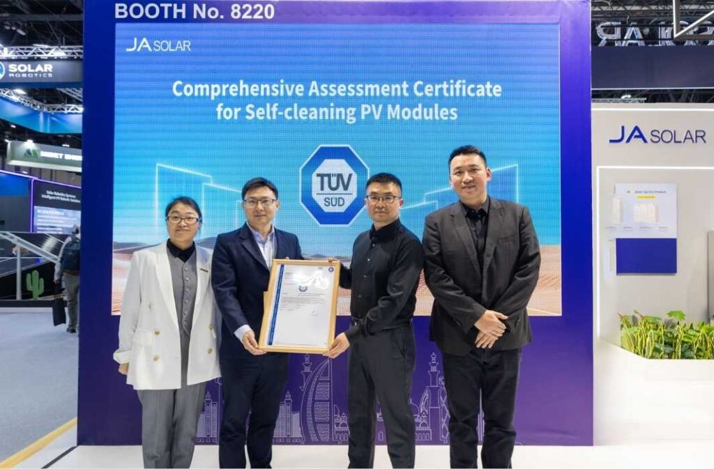 على هامش"WFES 2026".. "جي إيه سولار" تحصد شهادة دولية لألواحها ذاتية التنظيف