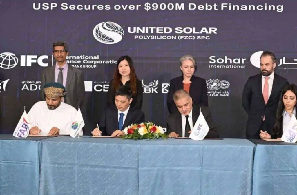 عُمان: 950 مليون دولار لتمويل أكبر مصنع للبولي سيليكون في الشرق الأوسط