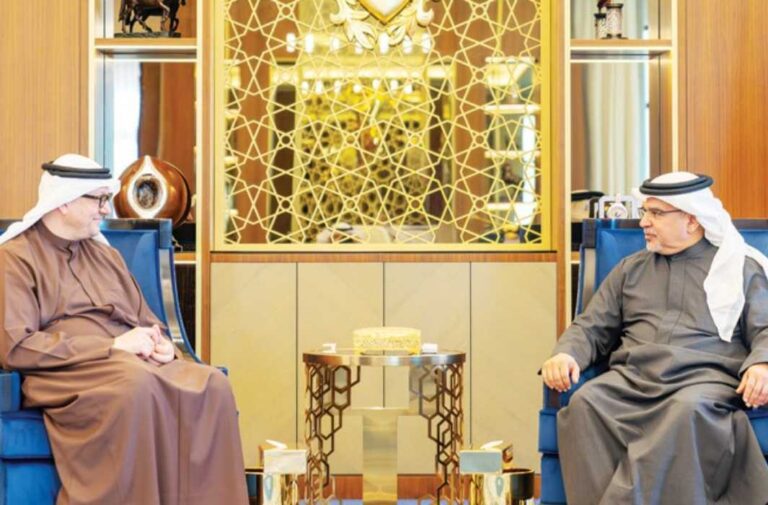 جانب من لقاء الأمير سلمان والرئيس التنفيذي لشركة مصدر