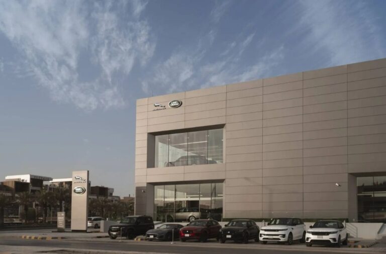 استراتيجية “جاغوار” السعودية: التحول الكهربائي بخطى واثقة ومقترنة بجاهزية البنية التحتية مقر جاغوار لاند روڤر