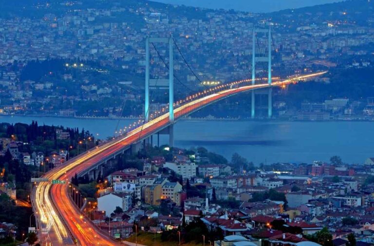 اسطنبول، تركيا