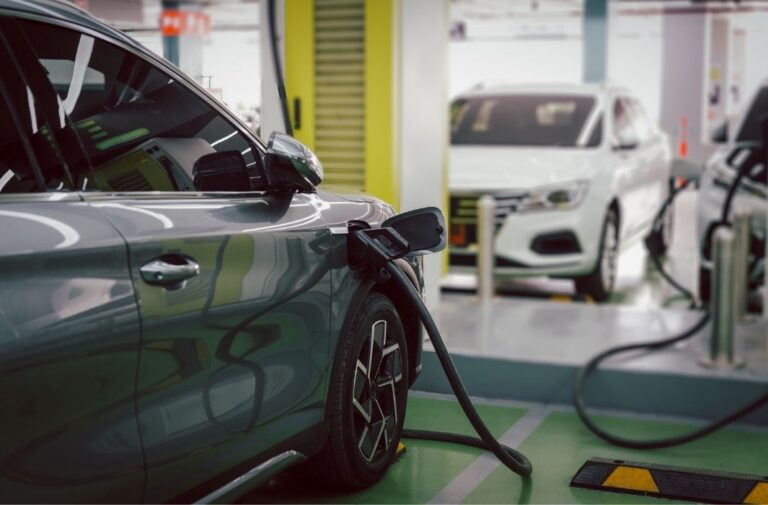 تحول تاريخي في السيارات الكهربائية في أوروبا