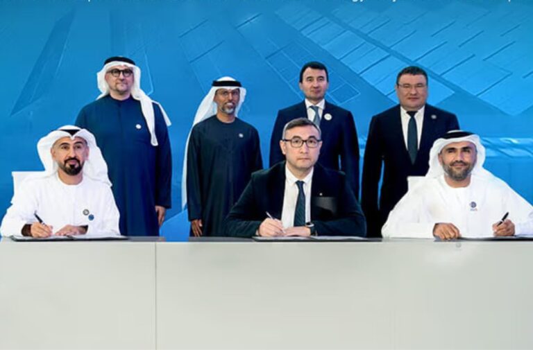 باستطاعة 1 جيجاواط.. تحالف إماراتي لتطوير مشروع طاقة نظيفة في أوزبكستان توقيع اتفاقية مصدر مع شركة الإمارات لتطوير المرافق ووزارة الطاقة الأوزبكية