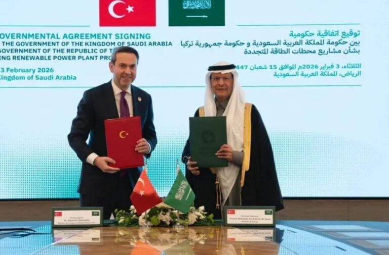 توقيع الاتفاقية بين السعودية وتركيا