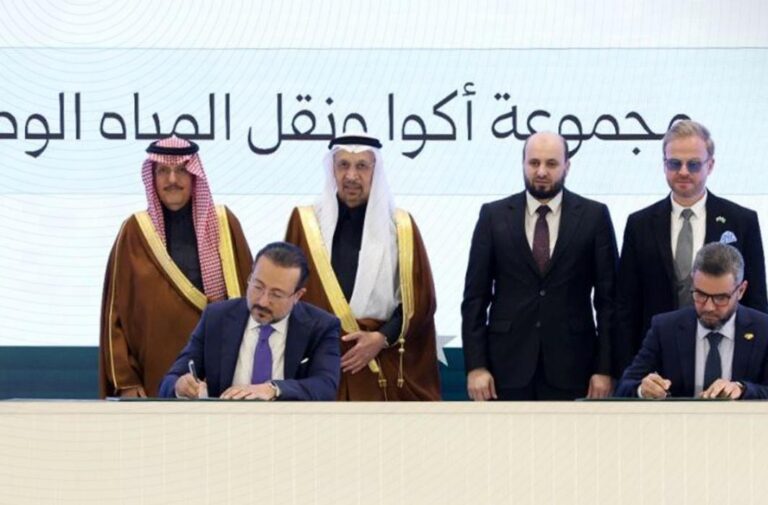 السعودية وسوريا توقعان 5 اتفاقيات استراتيجية لتطوير قطاعات الطاقة والمياه والاتصالات