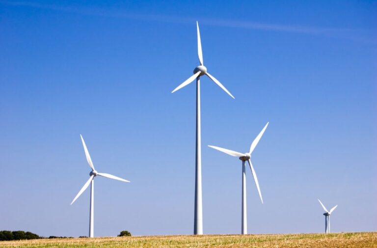 مصر تقترب من بيع مجمع "جبل الزيت" لشركة "ألكازار" الفرنسية مقابل 420 مليون دولار (تعبيرية)