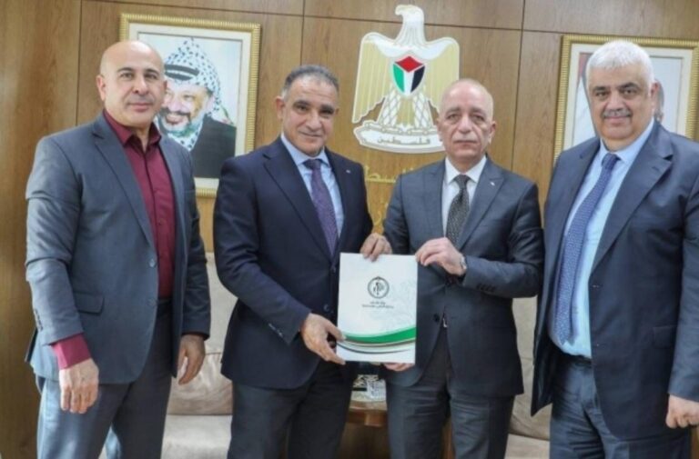 مرسوم رئاسي يخصص 149 دونماً لمشاريع الطاقة الشمسية في نابلس وجنين