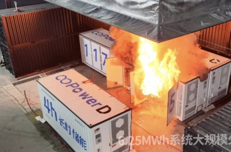 شركة "هايثيوم" تنجح في أول اختبار حريق مفتوح لبطاريات الشبكة سعة 6.25 ميجاواط/ساعة