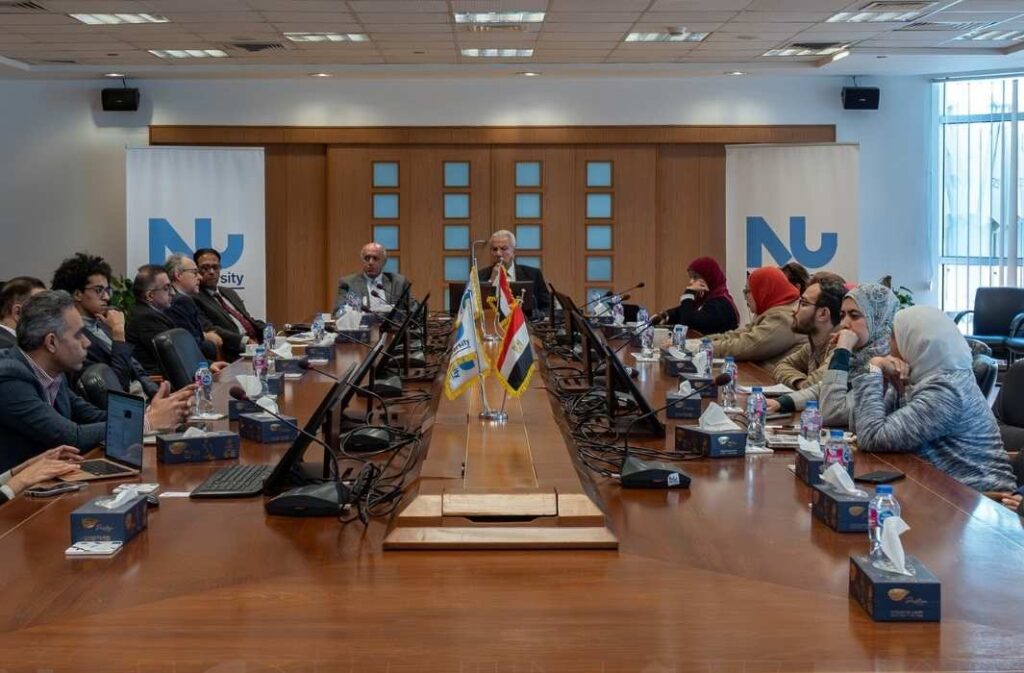 من لقاء جامعة النيل مع وفد من جامعة برمنغهام والمركز القومي للبحوث
