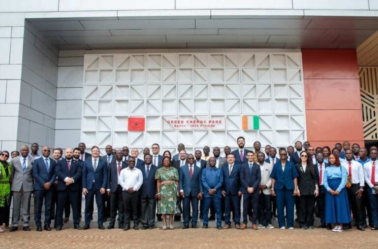 المغرب وساحل العاج يطلقان مركزاً متطوراً للبحث في الطاقة الشمسية المغرب وساحل العاج يطلقان مركزاً متطوراً للبحث في الطاقة الشمسية