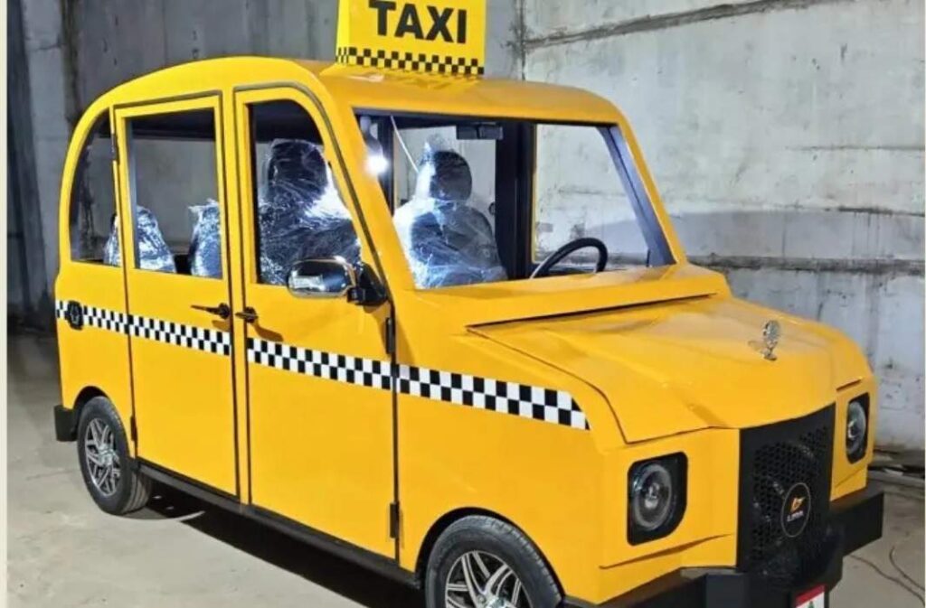 "ليرة".. إطلاق أول تاكسي كهربائي يعمل بالطاقة الشمسية في لبنان