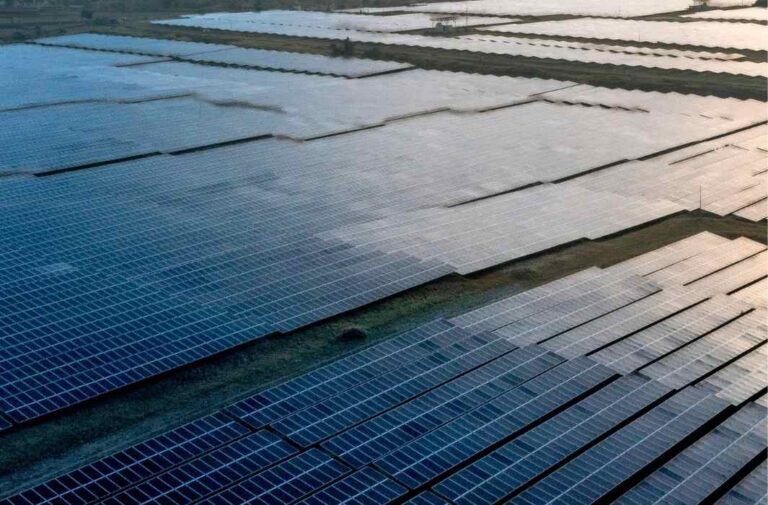 اتفاق سعودي - تركي لإنتاج 2000 ميجاواط شمسية تكفي لأكثر من مليوني منزل